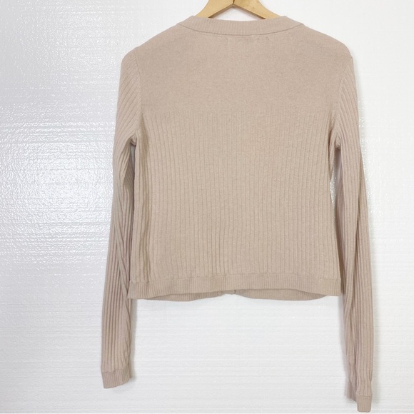 Cabi Cardigan Sweater Cream Work Professional Beige Pockets Buttons Size medium - Picture 3 of 9